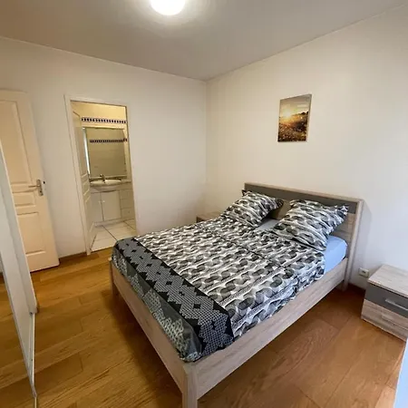Grand appartement 87m2 à 10 mètres de la plage Canet-en-Roussillon Extérieur photo
